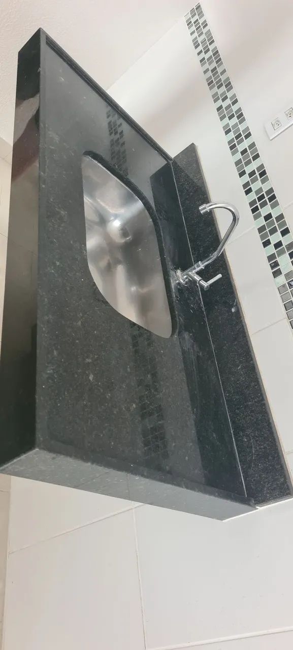 Pia de cozinha em granito preto com bojo inox - Foto 2
