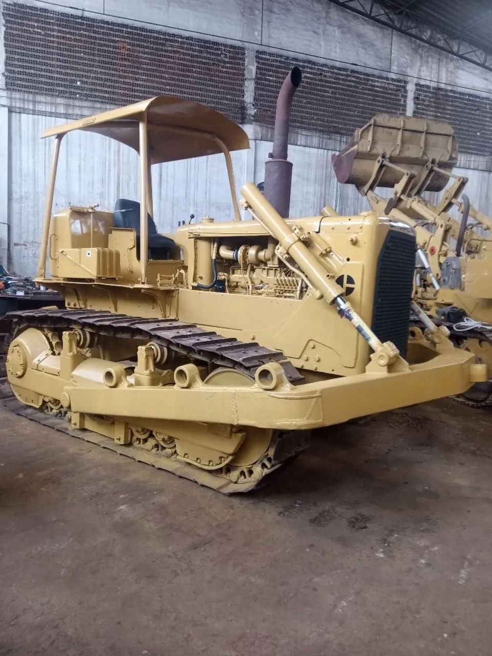 Trator Caterpillar D6C - Foto 3