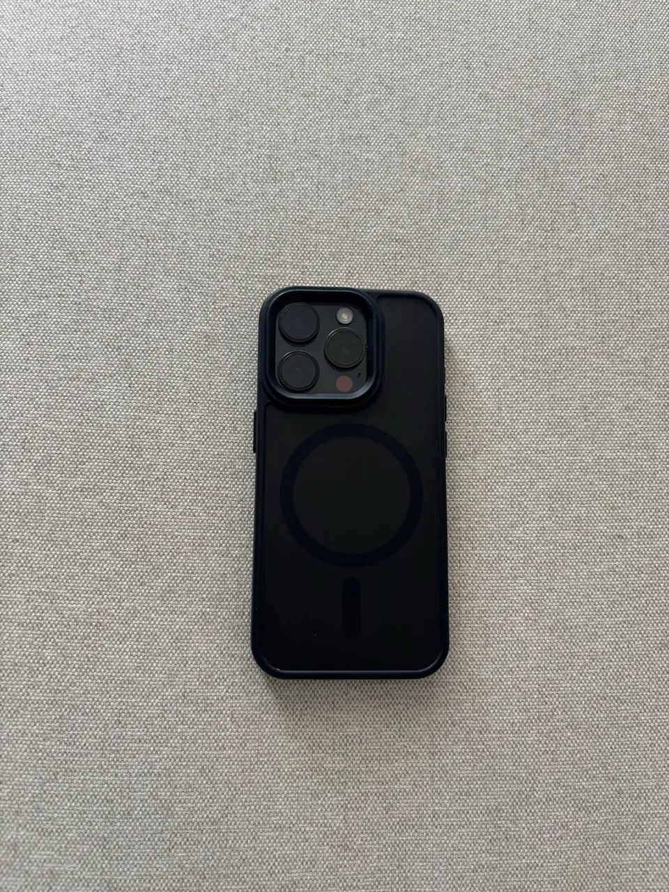 iPhone 15 PRO 256 GB com capa MagSafe - Foto 2