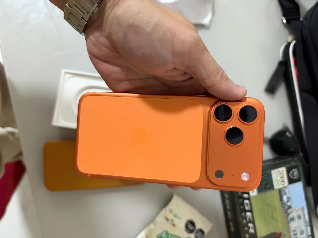 iPhone 17 pro Max - Foto 2