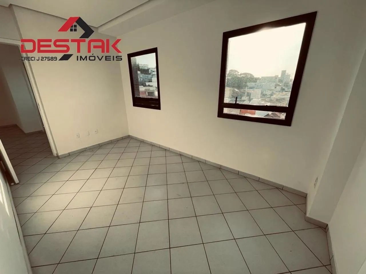 Sala Comercial Para Locacao No Edificio Jatoba Em Jundiai/sp. - Foto 5