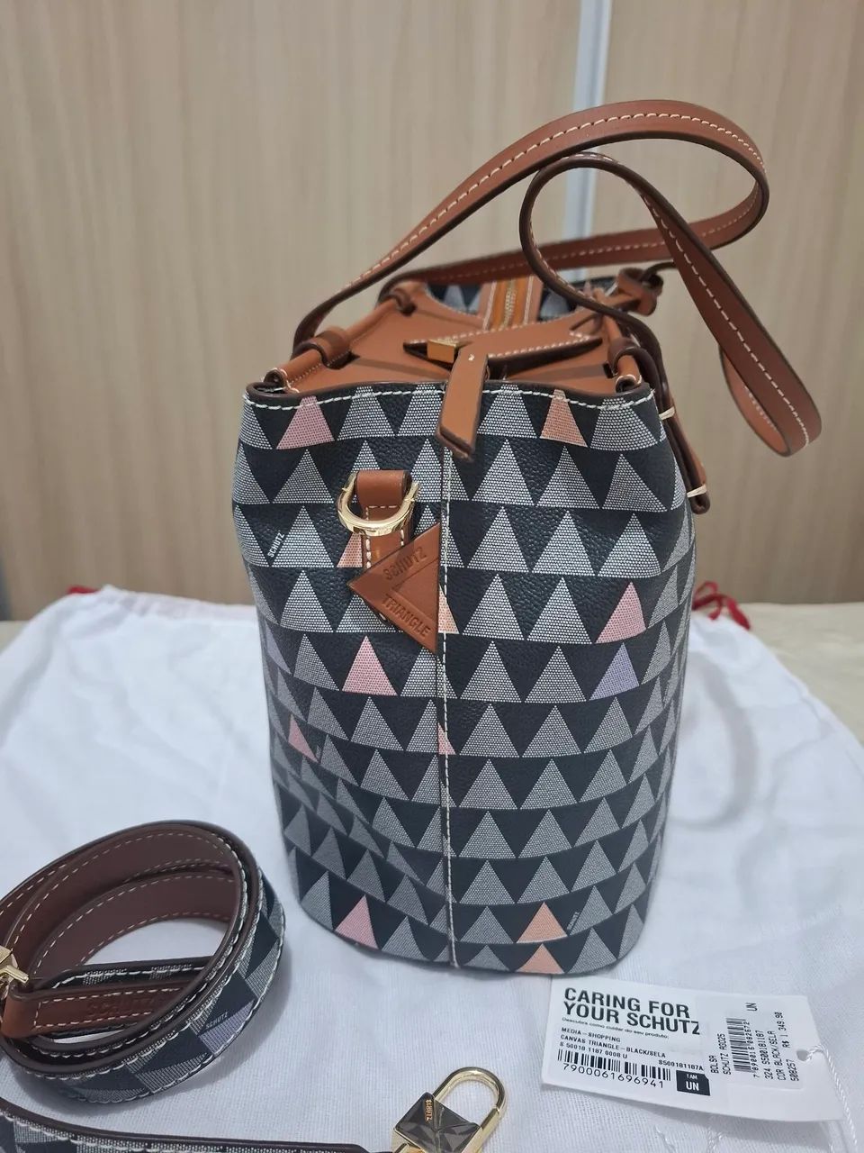 Bolsa schutz triangle original  - Foto 2