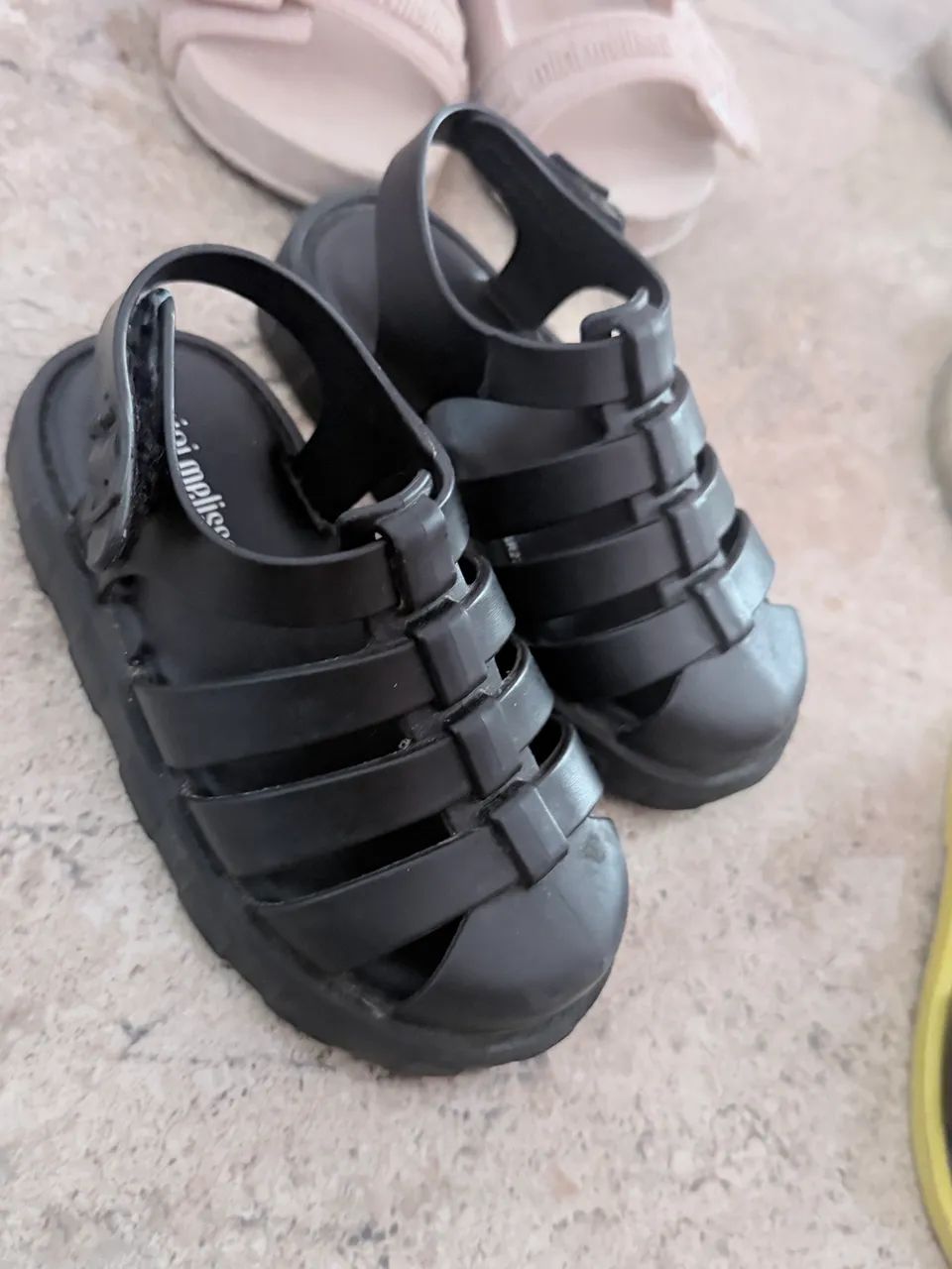Mini Melissas 22