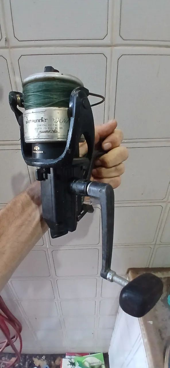 Molinete shimano Baitrunner 6500
