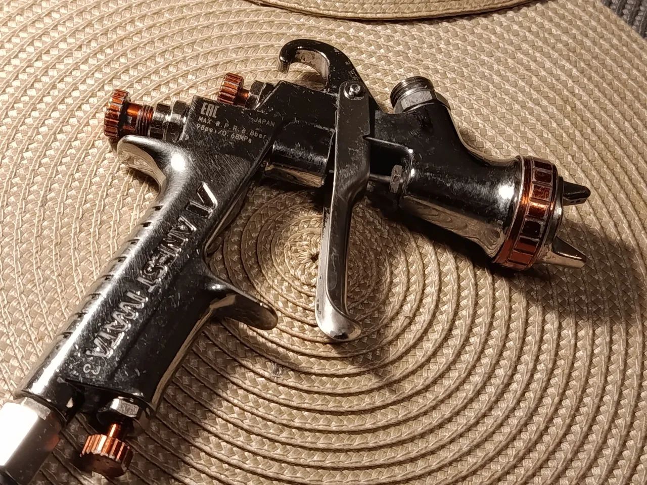 Pistola Anest Iwata W400 Bellaria BA4-2 - Ótimo Estado