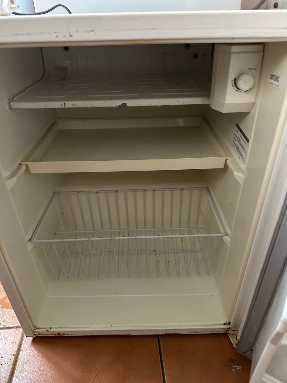 FRIGOBAR CONSUL  - Foto 2