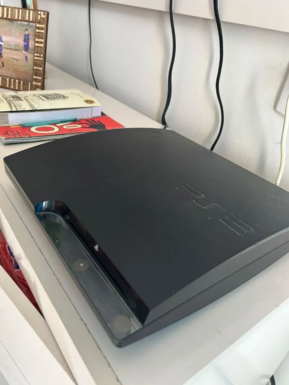 PS3 111GB com 7 jogos (controle com defeito)