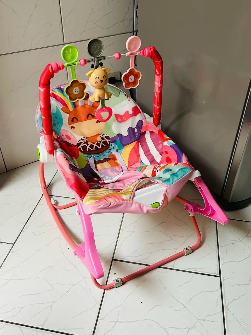 Cadeirinha de balanco para bebe  - Foto 2