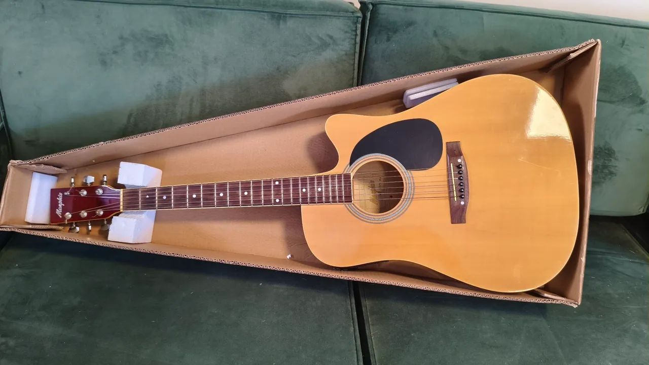 Violão e multimídia 