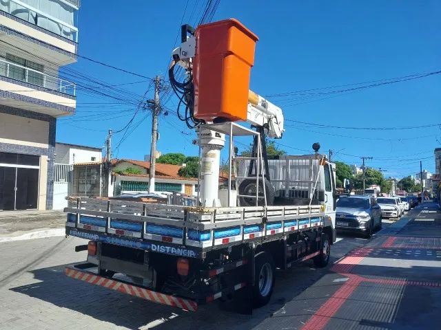 Ford Cargo 816 Cesto Aéreo - Foto 4