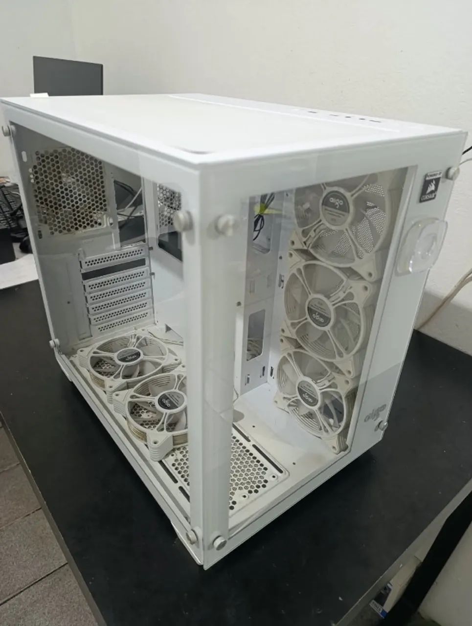 Gabinete Gamer de Pc/Computador + Ventoinhas Aigo - Foto 2