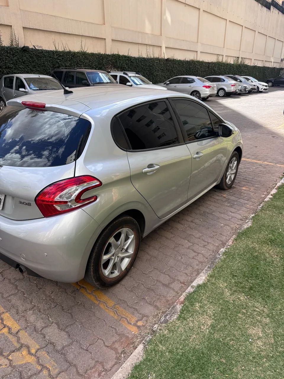 Peugeot 208 Active/active Pack 1.5 Flex 8V 5P 2015 - Foto 4