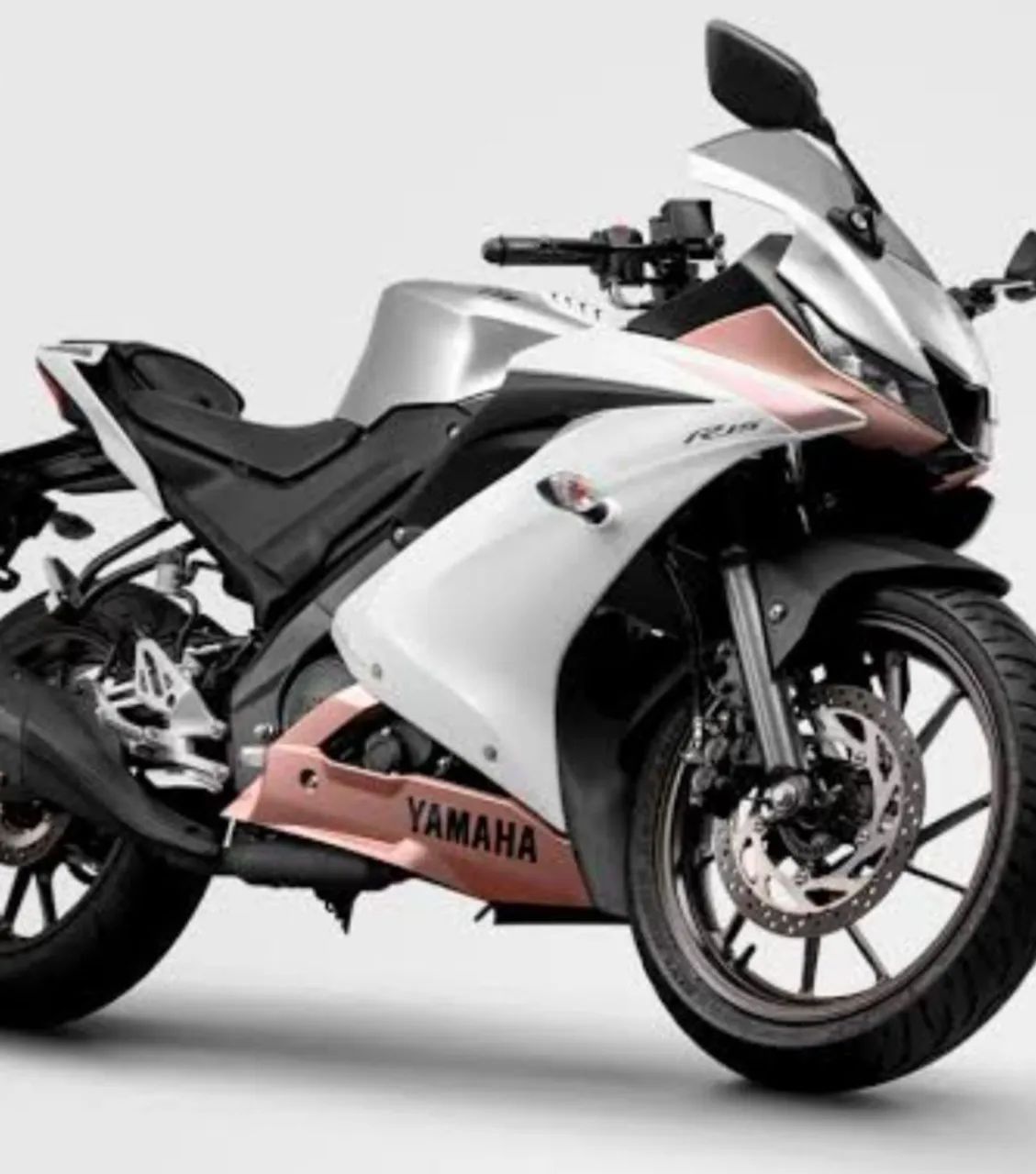 R 15   Yamaha  - Foto 2