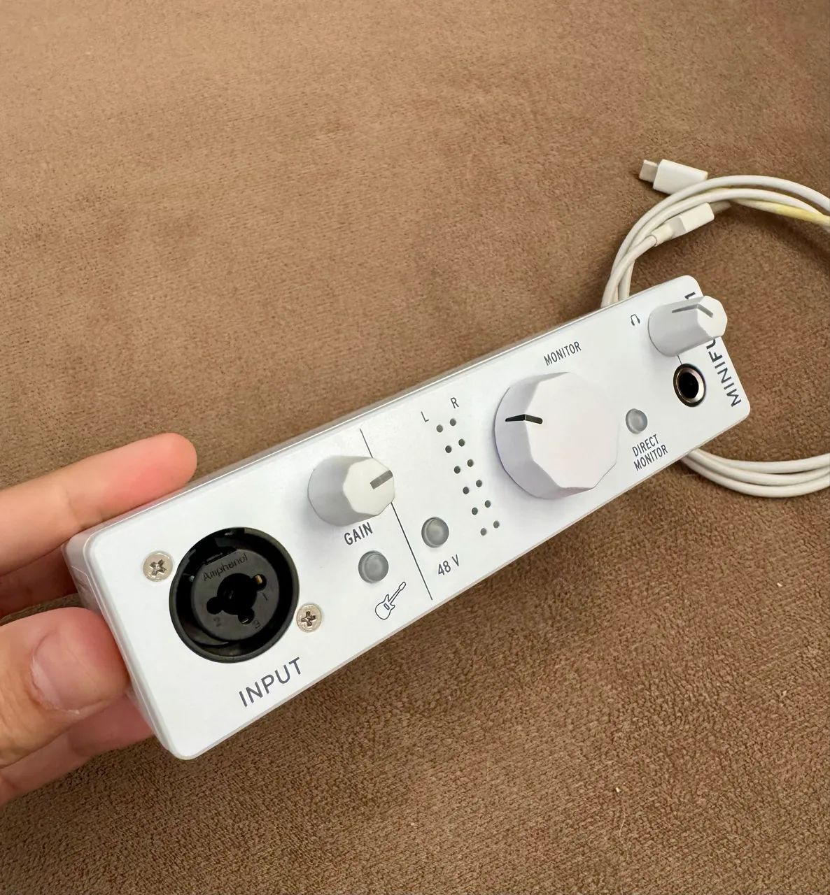 Interface de Audio Arturia Minifuse 1 seminova