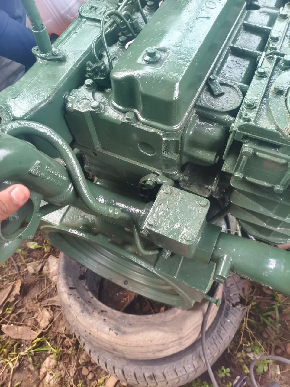 Motor volvo penta 375HP Marítimo  - Foto 3