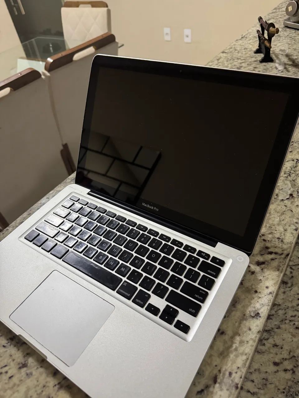 MacBook Pro 13? (Meados de 2009) - Funcionando - 320GB HD - 8GB