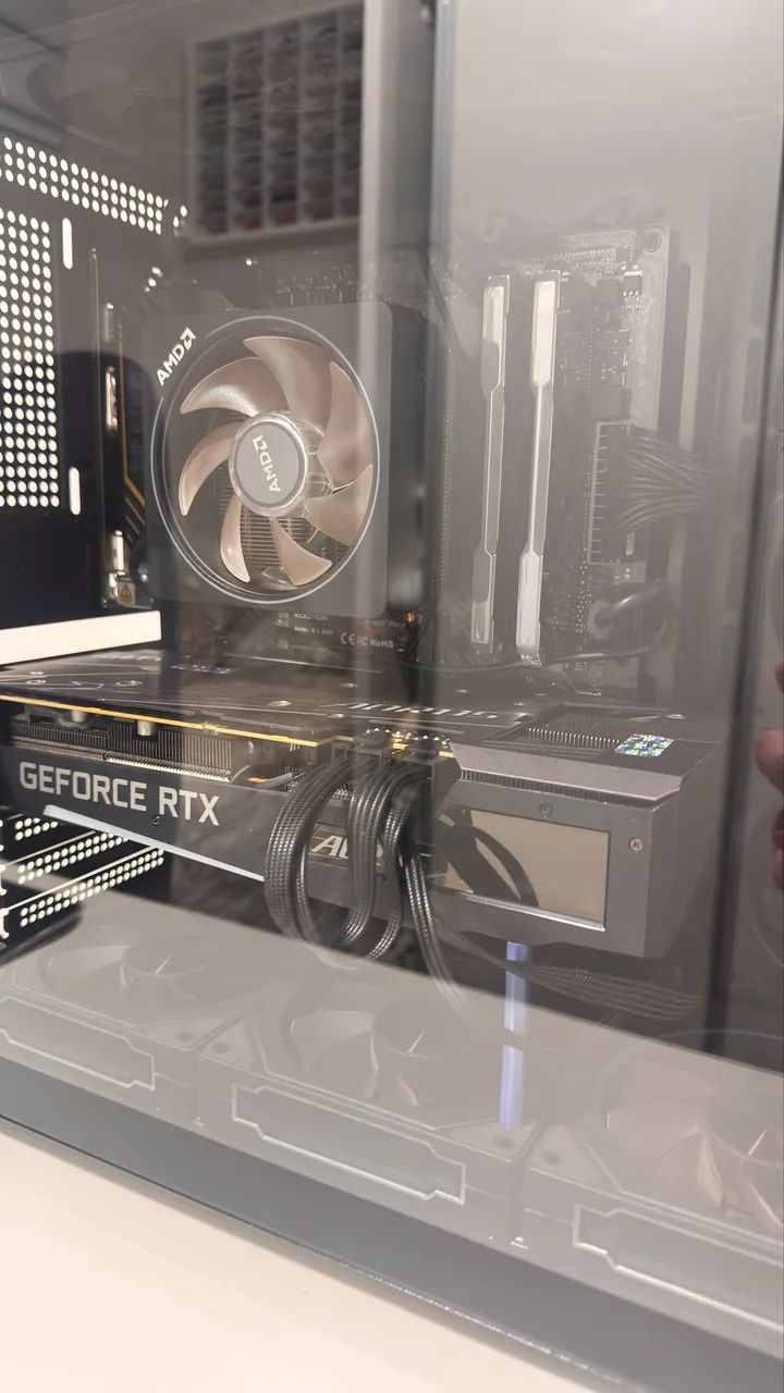 Placa de vídeo RTX 3070 Aorus Gamming LCD 8gb