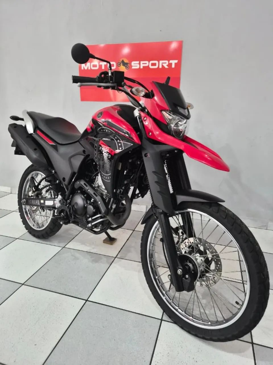 XTZ 250 LANDER - Foto 4