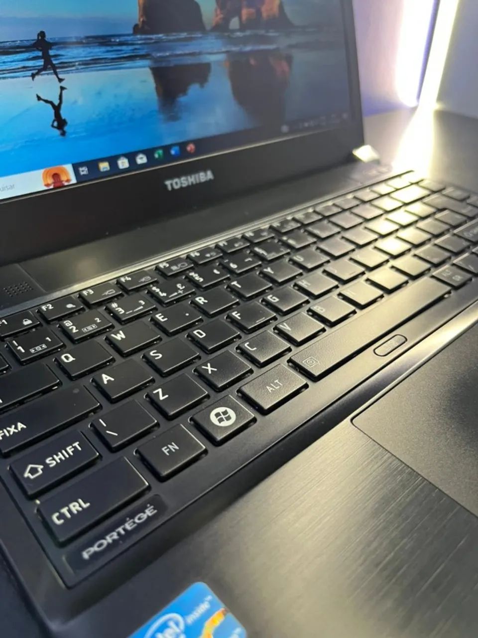 B55 dynabook 東芝 i5 Core Intel ノートPC TOSHIBA 15.6インチノートPC i3-6006U Core Intel Windowsノート本体