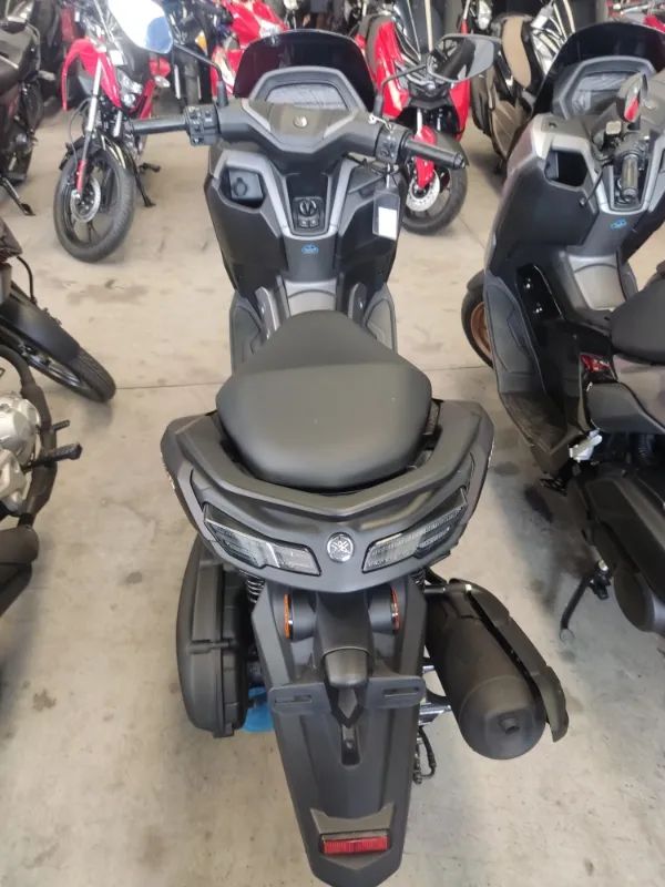 Yamaha NMax 160 cc  - Foto 2