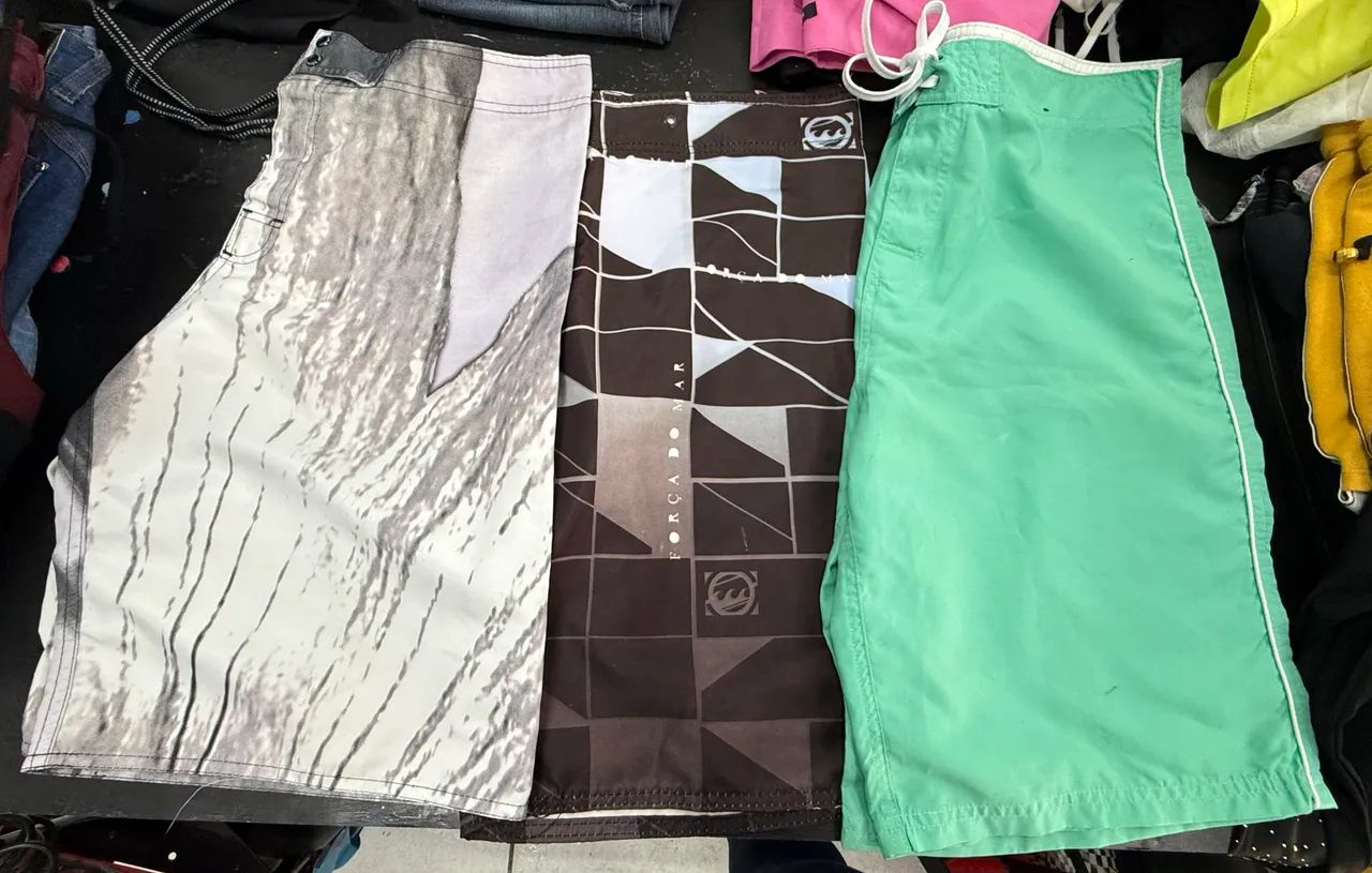 Kit 3 bermudas Tactel masculinas usadas tamanho 42 - Foto 2