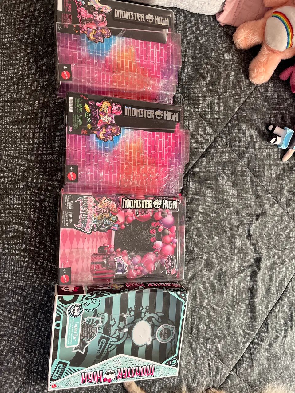 Lote Caixas de Monster High