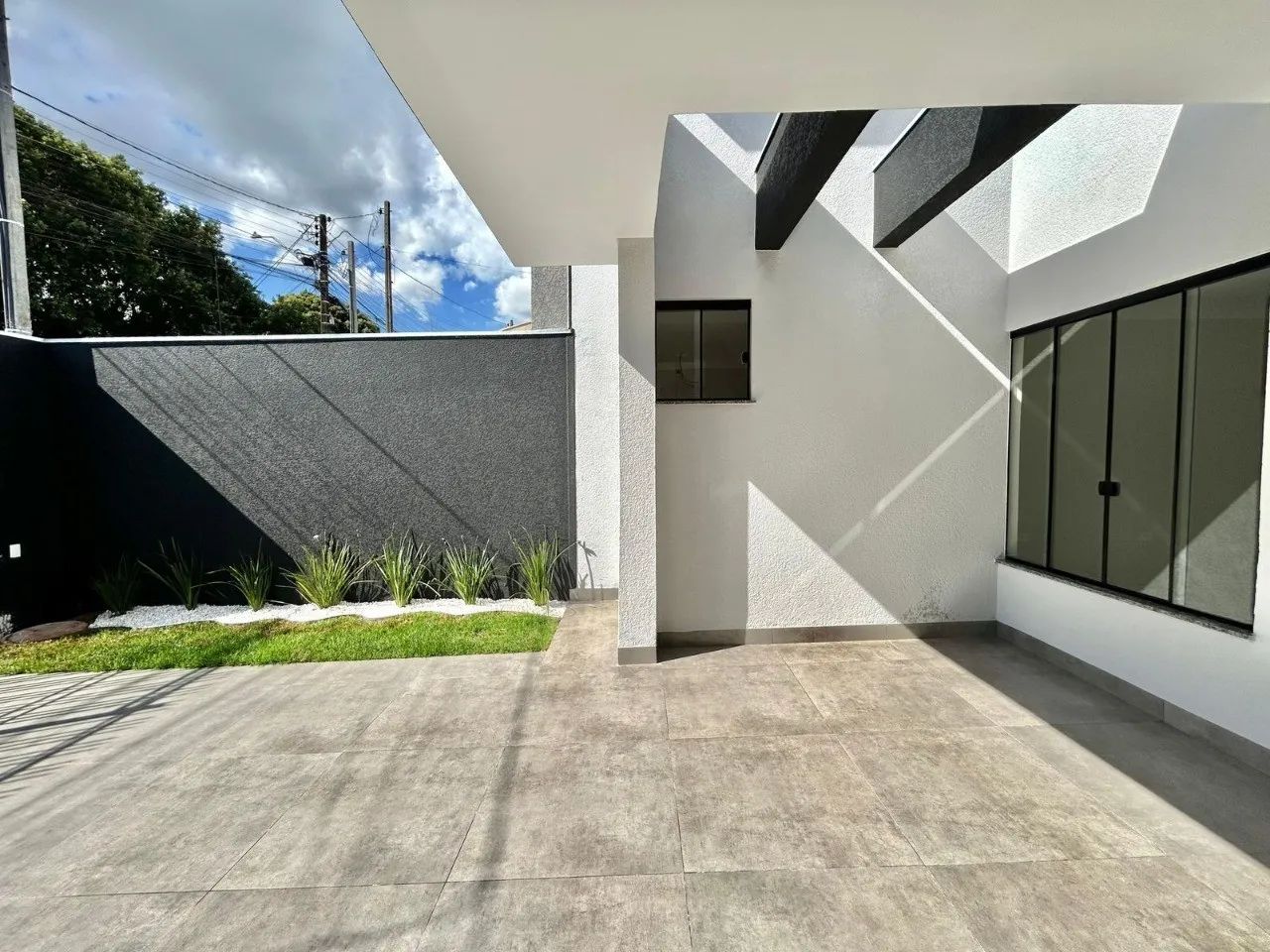 ***CASA NOVA - NUNCA HABITADA***