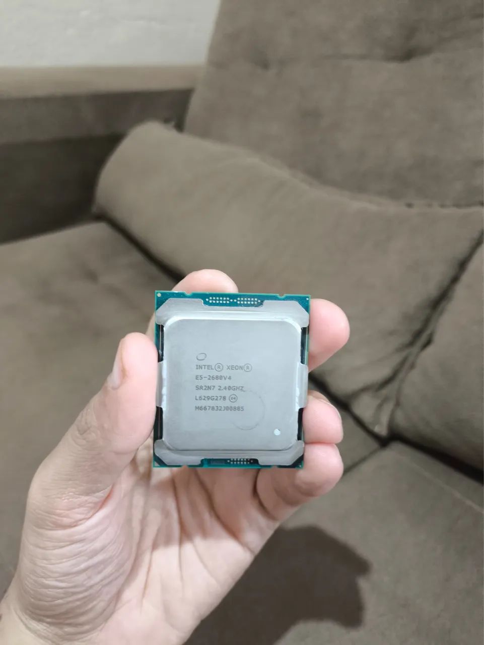processador Intel Xeon E5-2860 V4 - Foto 2