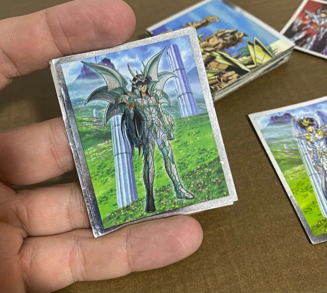 Kit 6 Figurinhas CDZ Cromadas Armaduras Divinas (Seiya, Shiryu