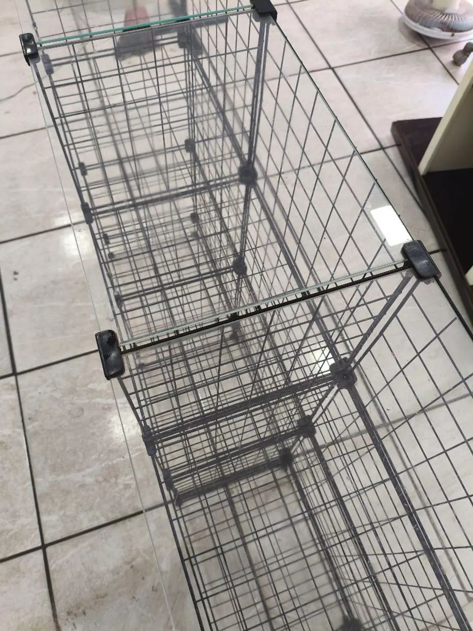 Balcão aramado com tampo de vidro - Foto 2