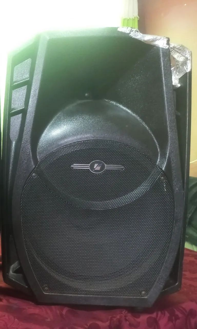 Vendo Caixa de som e Mesa de som