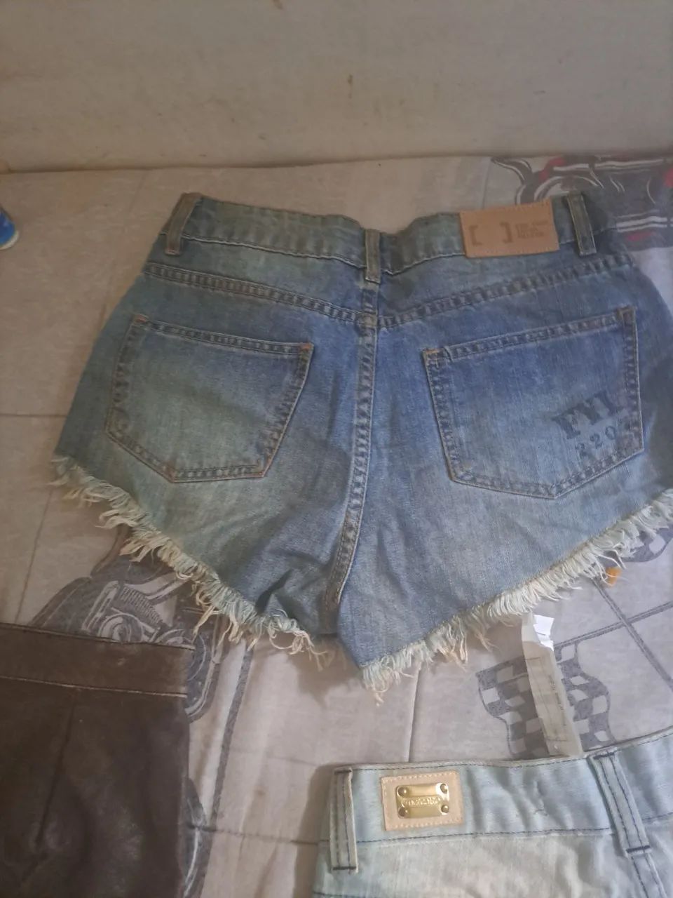 Short jeans marca FWI  - Foto 2