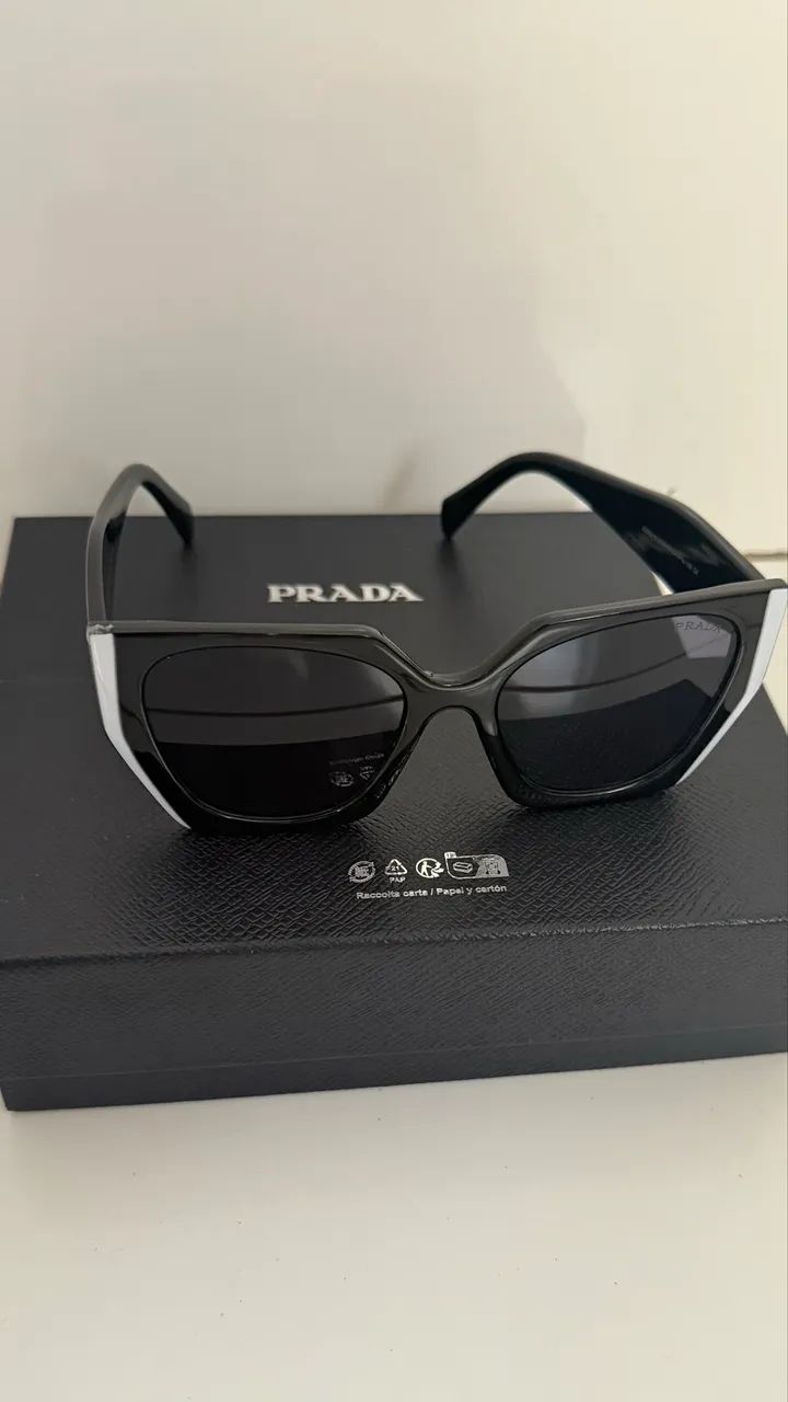 Óculos de sol Prada feminino  - Foto 4