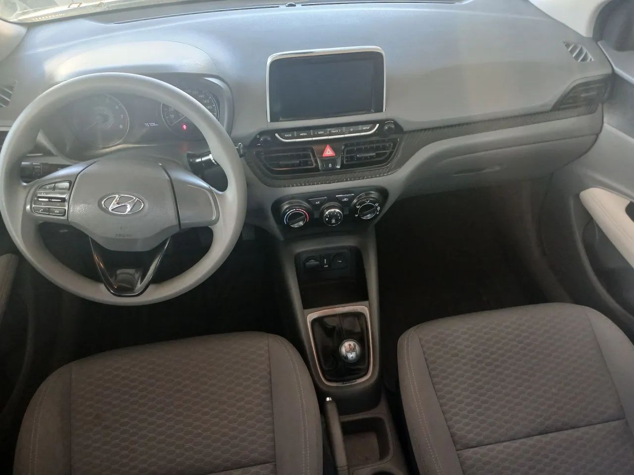 Hyundai HB20S Evolution 1.0 Flex 12V MEC 2022 - Foto 2