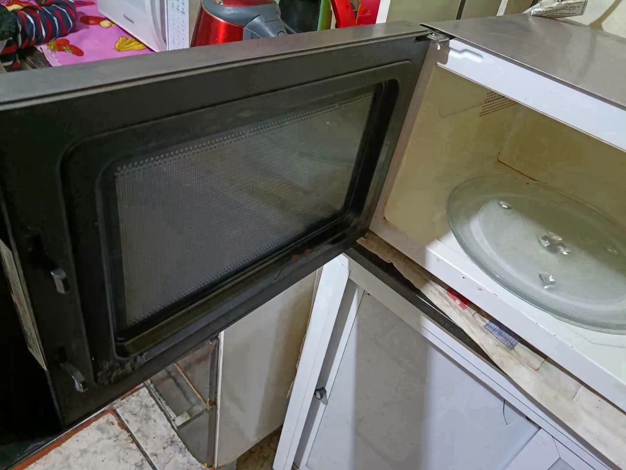Microondas 32 litros Brastemp 220wts - Foto 3