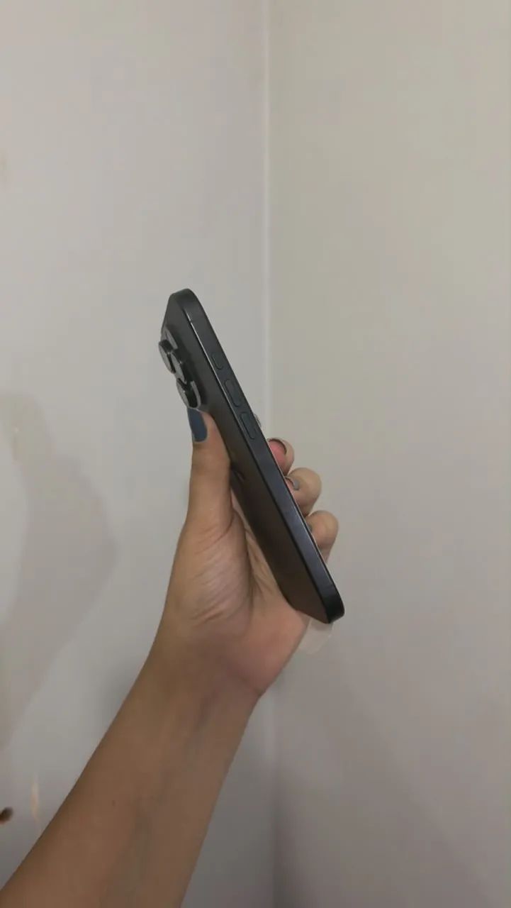 iPhone 16 pro 128gb - Foto 3