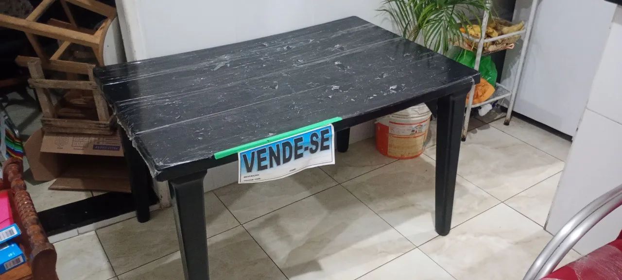 Mesa de Plástico Quadrada Desmontavel  - Foto 4