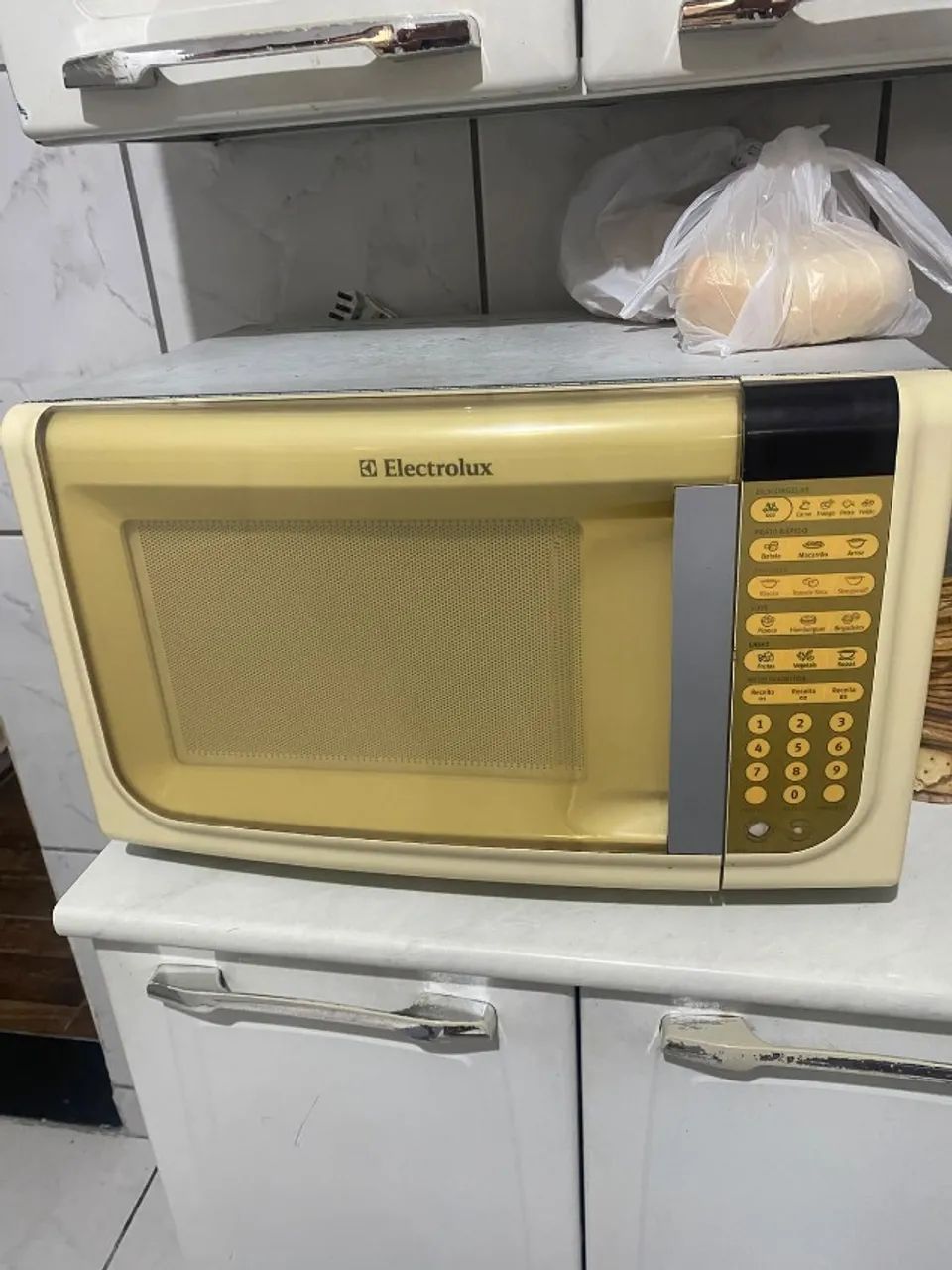 Microondas Electrolux 31L (Com defeito)
