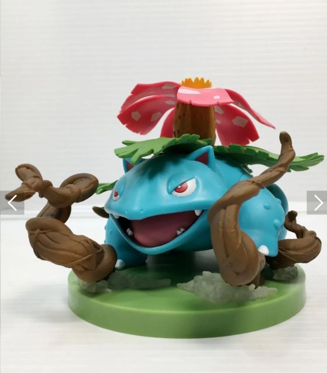 Venusaur Pokémon Center  - Foto 2