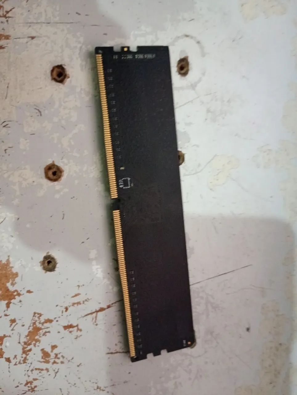 Memória ddr4 de 4 GB pc4 19200 - Foto 2