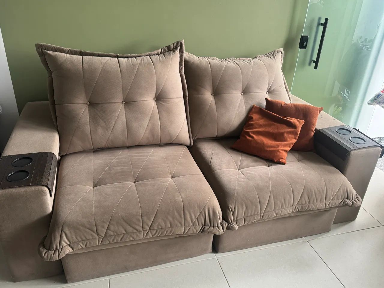 Sofá retrátil e reclinável 3 lugares 