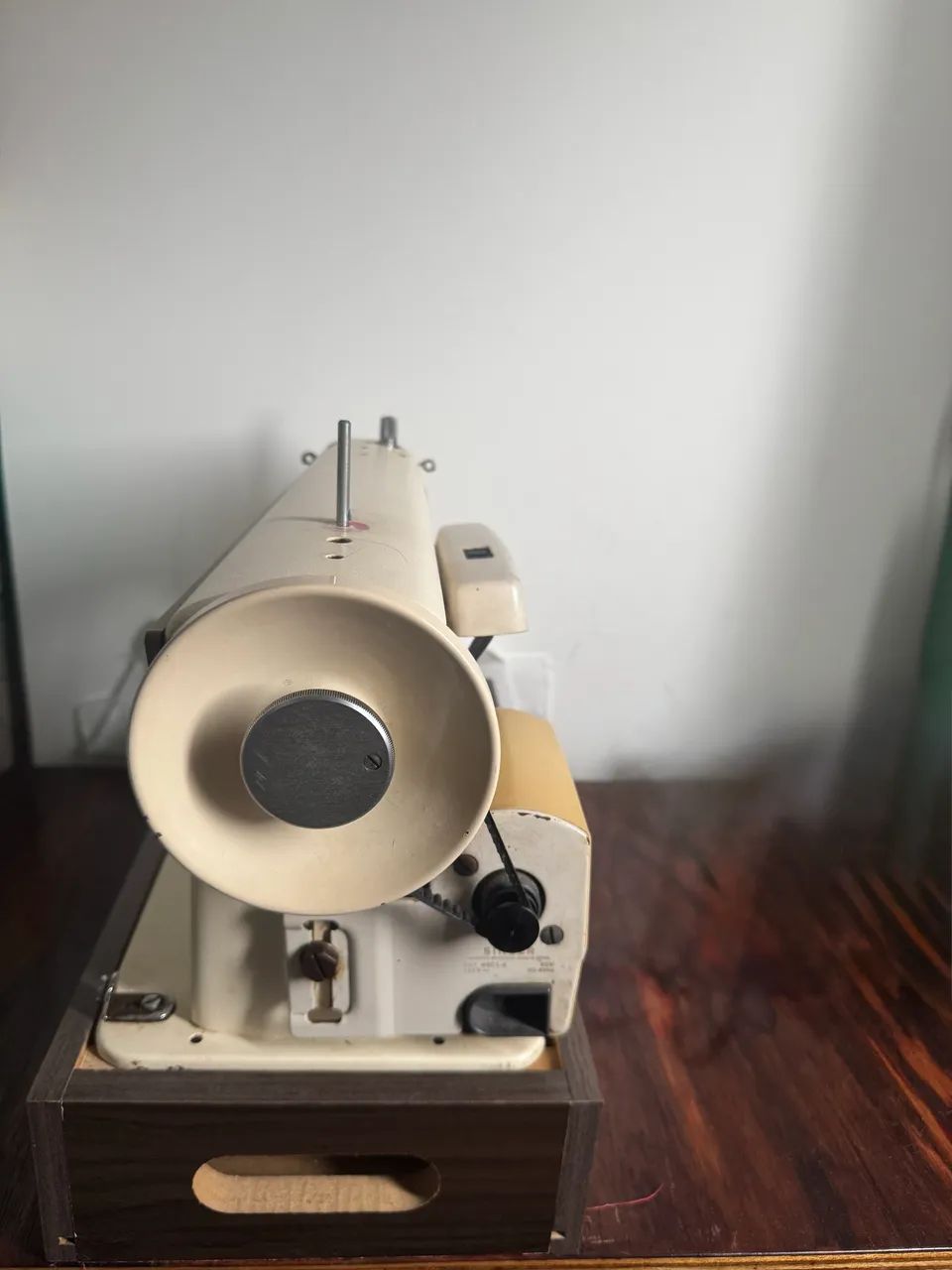 Máquina de costura Singer - Foto 2