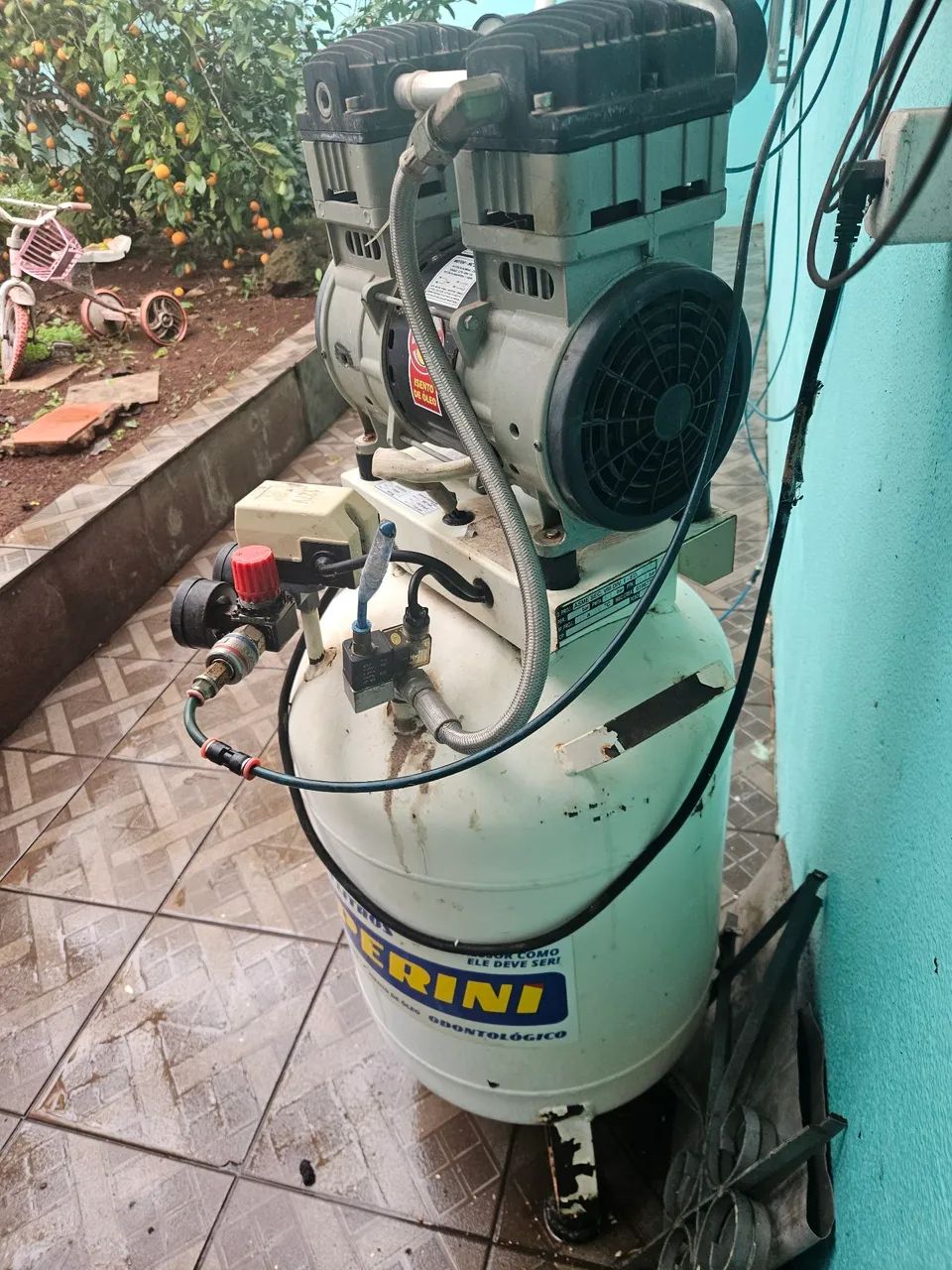 Vendo Compressor Sem Óleo  , 60Lts , Odontológico  - Foto 4