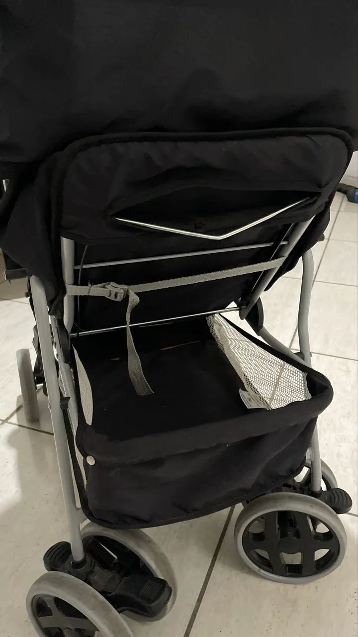 Carrinho de bebê + bebê conforto - perfeito estado - Foto 2
