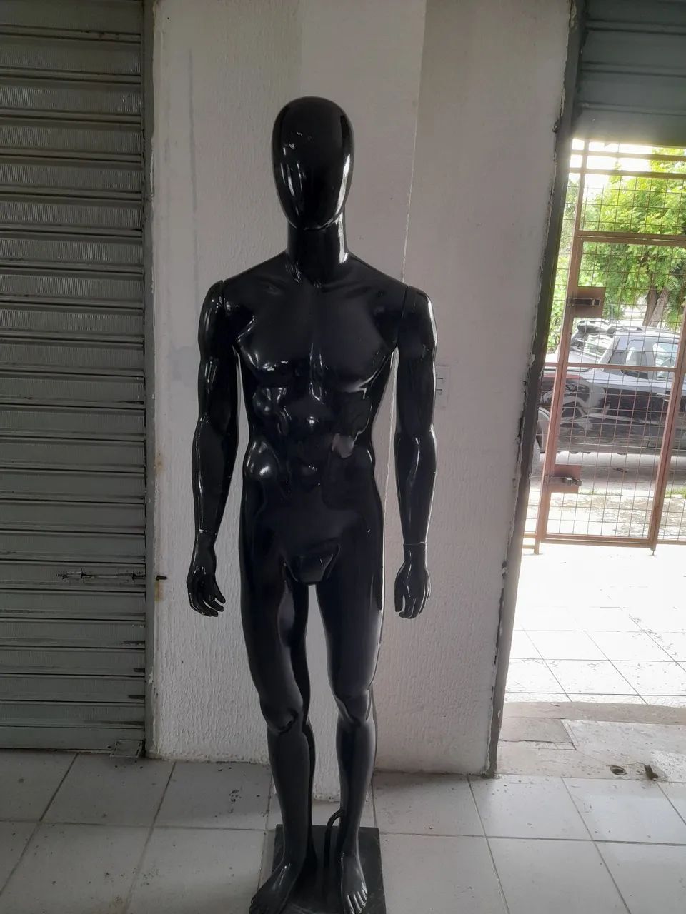 Manequim fibra com cabeça  - Foto 2