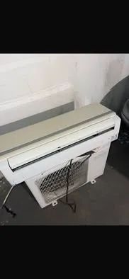 AR PHILCO 9000 BTU CONVENCIONAL 220