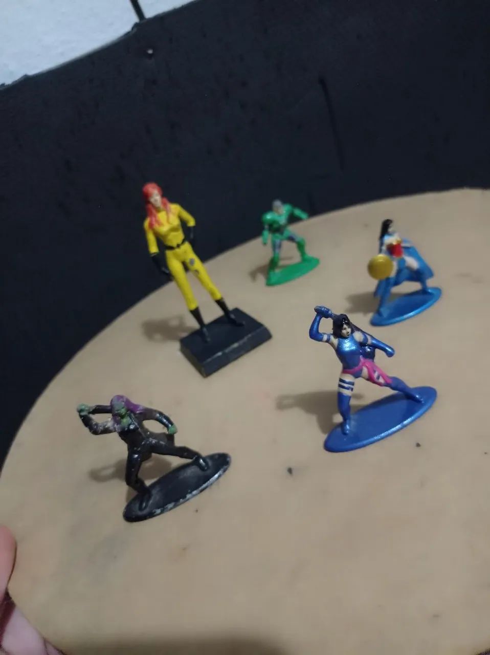 Marvel & DC