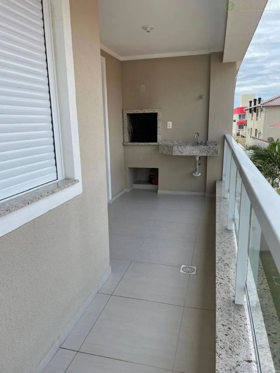 Apartamento com sacada e churrasqueira para alugar - Foto 5