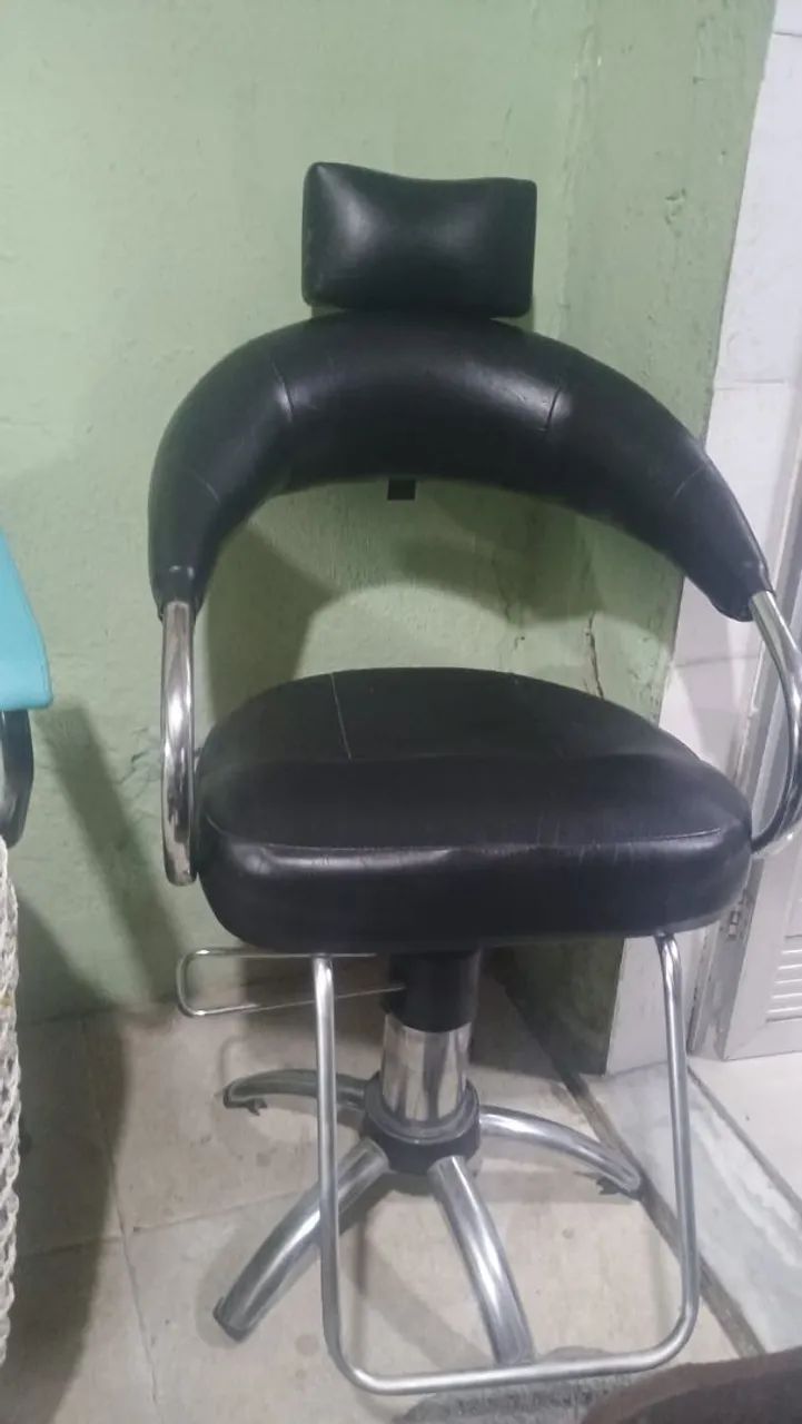 Cadeira hidráulica  - Foto 3
