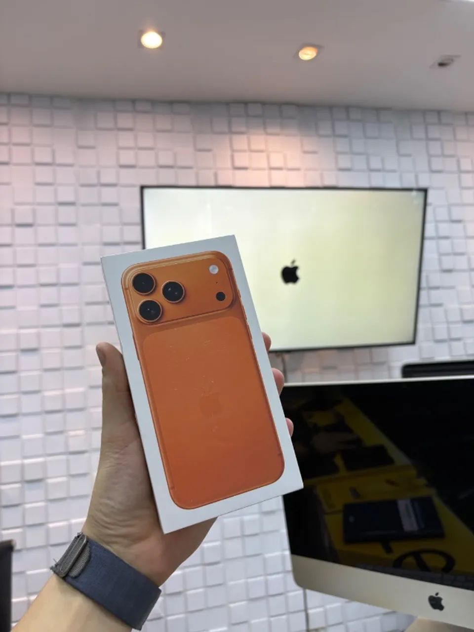 IPHONE 17 PRO MAX 256gb LACRADO - MELHOR PREÇO REGIÃO  - Foto 2